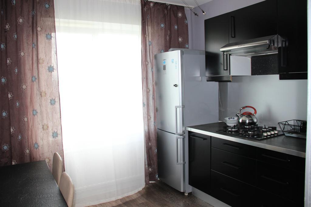 Korovnikova Apartament Apartman Velikij Novgorod Kültér fotó